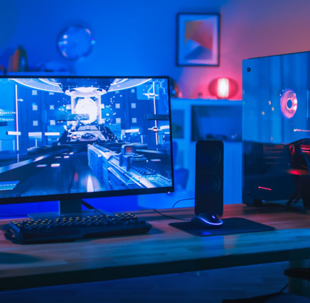 How-to-Set-Up-a-Gaming-Room-at-Home-Cover-10-04